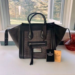 VALENTINO | Authentic Leather Cynthia Bag